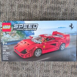 LEGO Speed Champions Ferrari F40 in Red